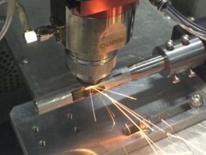 電子yan激光切割